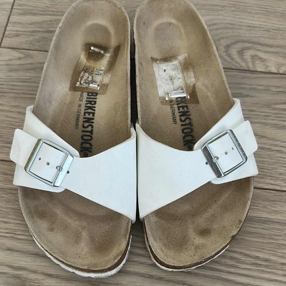 Birkenstock White Arizona Sandals Like New 39 - Picture 3 of 6